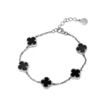 дамска класическа сребърна гривна проба 925 с пет детелини от черен оникс и стилен обков тип ван клийфт