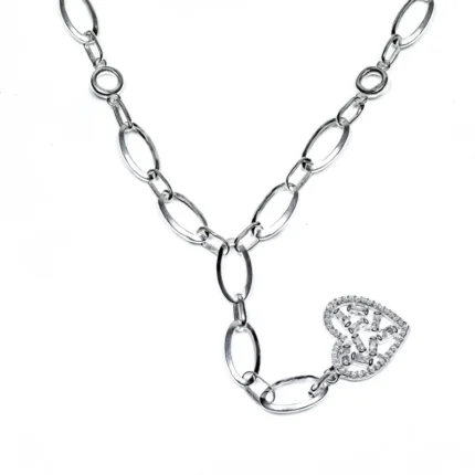 Масивно дамско колие от сребро проба 925 с висулка във формата на сърце инкрустирано с цирконий